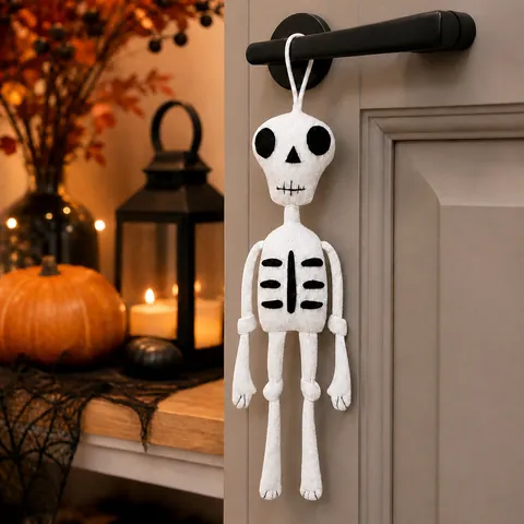 Halloween Knitted Skeleton Doll Pendant White Polyester Yarn Crochet Skull Figurine For Halloween Party Haunted House Atmosphere Decoration