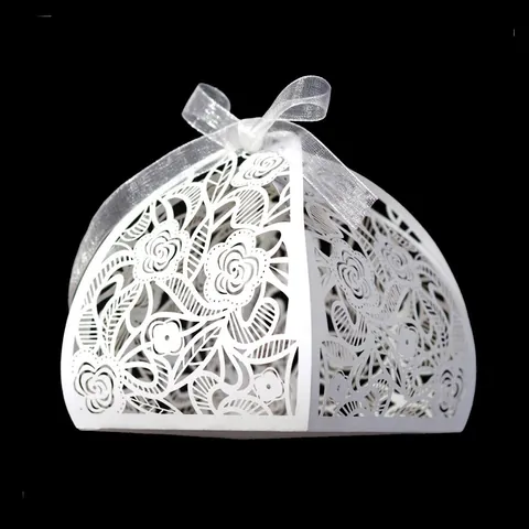 European Laser Cut Wedding Candy Box Rose Floral Hollow Gift Box With Ribbon Bow For Valentine Day Party Favors
