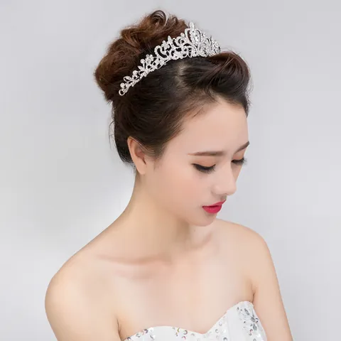 Luxus Legierung Strass Hochzeit Krone Elegante Braut Tiara Für Damen Blumen Herz Muster Hohl Kopfschmuck Bankett Schmuck