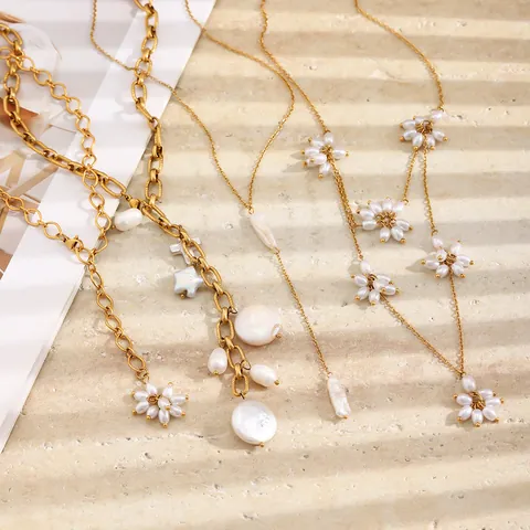 Edelstahl Strass Künstliche Perle Y-Halskette Für Damen 18K Vergoldet Lange Quaste Blumenanhänger Statement Schmuck