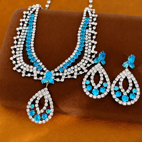Vintage Palast Stil Mehrlagiges Wassertropfen Schmuckset Kupfer Zirkonia Strass Halskette Ohrstecker Für Damen Hochzeit Party
