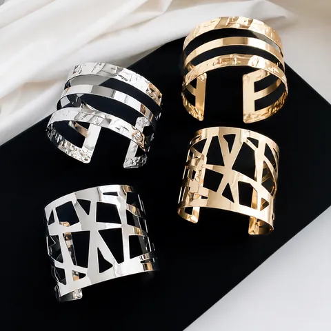 Mode Europees Amerikaans Gelaagd Geplooid Open Armring Verstelbaar Geometrisch Hol Manchet Armband Voor Dames IJzeren Sieraden Cadeau