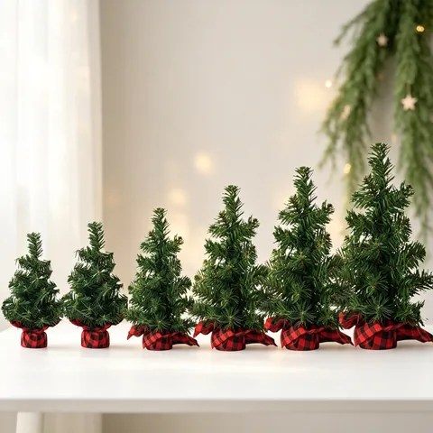 Mini Künstlicher Weihnachtsbaum PVC Grün Tischdekoration Sackleinenfuß Desktop Nordischer Minimalistischer Stil
