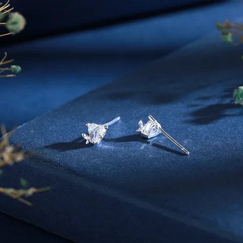 Boucles d'Oreilles Clous Papillon Cœur en Argent Sterling S999 pour Femmes Vintage Mignon Zirconia Incrusté Bijoux d'Oreille Cadeau