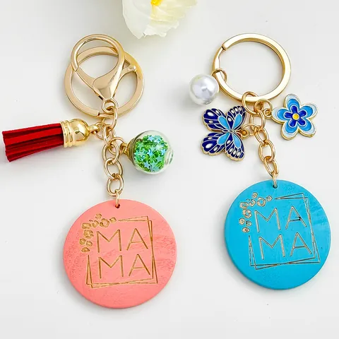 Kleurrijke Hartkralen Sleutelhanger MAMA Thema PU Leren Kwastje Hanger Handgemaakte Regenboog Geweven Tas Charm Cadeau Voor Vrouwen Moeder Sieraden Accessoire