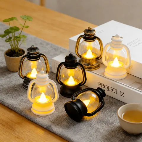 Mini Lanterna LED Vintage Lampada a Sospensione Retrò Decorazione per Festa di Natale Luce Notturna Ornamento da Tavolo a Batteria