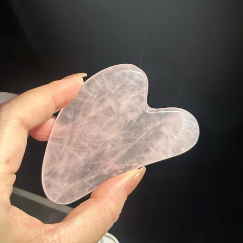 Herramienta Gua Sha de Cuarzo Rosa Natural en Forma de Corazón para Masaje Facial y Corporal Cuidado de la Piel Piedra de Jade