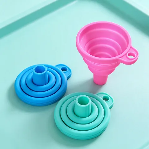 Silicone Collapsible Funnel For Liquid Oil Transfer Kitchen Tool Foldable Hanging Design Modern Colorful