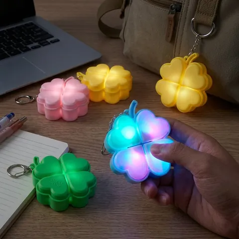 Lucky Clover Luminous Fidget Keychain Press Multicolored Flashing LED Stress Relief Toy Portable Key Ring Lucky Glow Pendant Boxed For Kids Adults