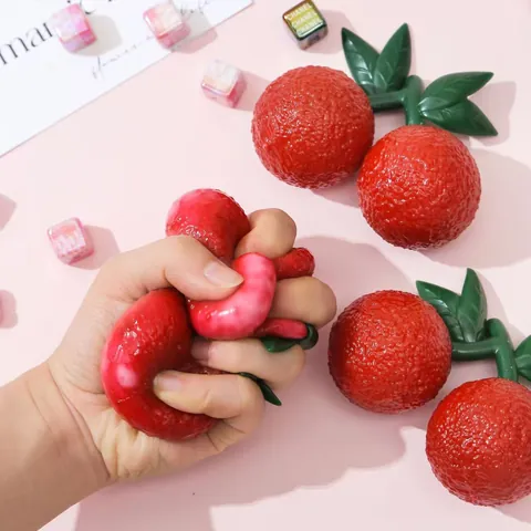 Παιχνίδι Squishy Προσομοίωσης Myrica Ανακούφισης από το Στρες Μαλακό Φρούτο Προσομοίωσης Διακοσμητικό Γραφείου Αποσυμπίεσης