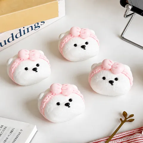 Jouet Squishy Tête d'Ours avec Nœud Papillon en Silicone de Qualité Alimentaire Anti-Stress Jouet à Presser Fait à la Main pour Enfants Adultes