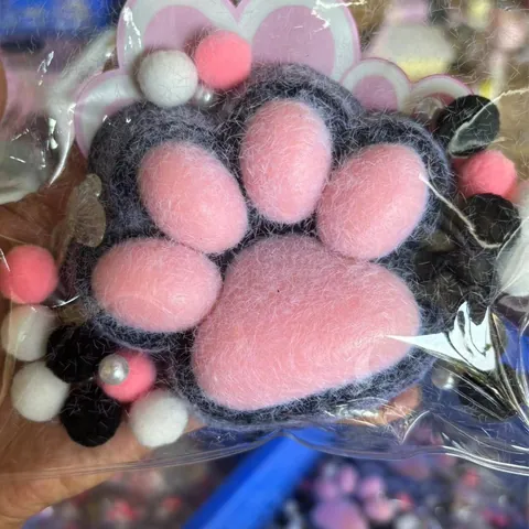 Giant Cat Paw Squishy Toy Oversized Slow Rebound Stress Relief Squeeze Toy For Kids Adults Fun Sensory Decompression Toy