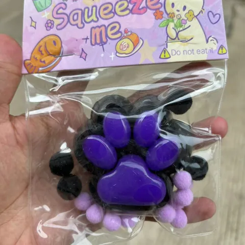 Simulated Big Cat Paw Squishy Toy Soft TPR Stress Relief Squeeze Toy For Kids Adults Fun Sensory Fidget Toy Gift
