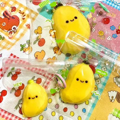 Simulation Banana Squishy Stress Relief Toy Cute Expression TPR Liquid Filled Squeeze Decompression Sensory Toy For Office Kids