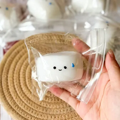 Blanc Brioche à la Vapeur Emoji Jouet Squishy Rebond Lent PU Jouet à Presser Souple Anti-stress Bureau Cadeau