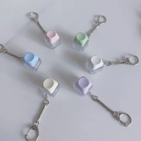 Retro Mechanical Switch Fidget Toy Keychain With LED Light Stress Relief Keyboard Keycap Pendant Gift For Office School Unisex