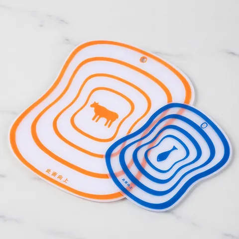 Flexible Plastic Cutting Board Mat Non-Slip Frosted Food Classification Kitchen Gadget With Hanging Hole