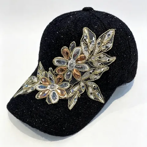 Berretto da Baseball da Donna Invernale Caldo in Peluche con Fiori di Cristallo e Strass Regolabile in Velluto di Agnello Lucido