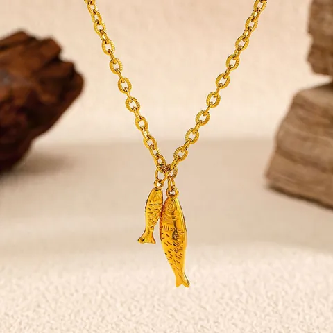 Stainless Steel Twin Fish Pendant Necklace Gold PVD Plated Animal Pattern Clavicle Chain Minimalist High End Jewelry For Women
