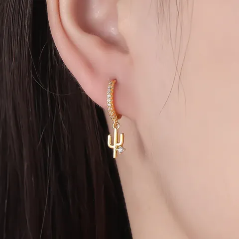 Elegante Minimalistische Herzform Bambus Kupfer Zirkon Tropfenohrringe