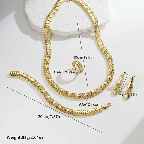 Verguld Messing Zirkonia Sieradenset Voor Dames Elegante V Vorm Halsketting Armband Oorbellen Ring Vierdelige Bruidsset