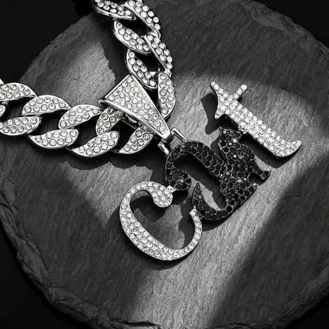 Hip Hop Zinc Alloy Full Rhinestone CAT Letter Pendant Necklace For Men Women Iced Out Cuban Link Chain Street Jewelry