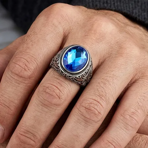 Vintage Stainless Steel Men Ring Engraved Relief Oval Sapphire Emerald Gemstone Band Ring For Business Party Daily Jewelry