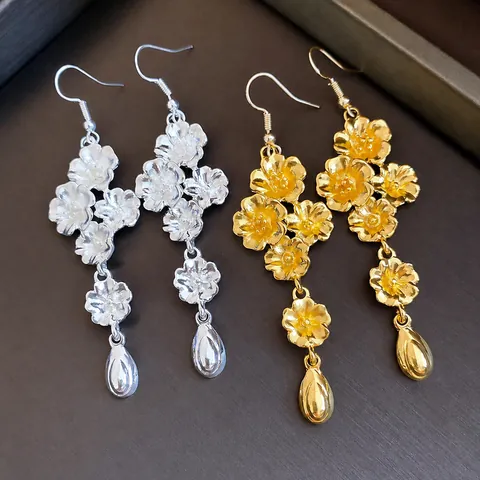 Orecchini a Gancio Retro con Fiore e Goccia d'Acqua Vintage Floreale Pendenti per Donna Gioielli in Lega di Alta Gamma Colore Oro Argento