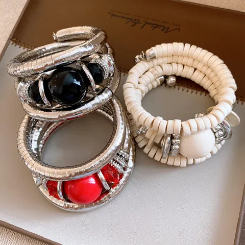 Vintage Multi-Layer Wrap Bracelet For Women Metal Iron Acrylic Beaded Circular Coil Bangle Rhinestone Fashion Jewelry