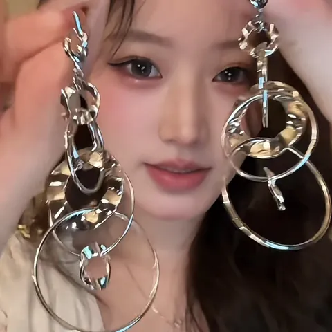 Vintage Geometric Tassel Drop Earrings For Women Elegant Copper Flower Cross Rhinestone Earrings With 925 Sterling Silver Post High-End Fashion Jewelry Gift