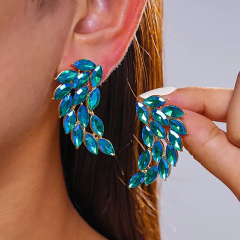 Vintage Alloy Feather Wing Stud Earrings For Women With Silver Earring Post Luxurious Rhinestone Inlaid Marquise Cut Jewelry