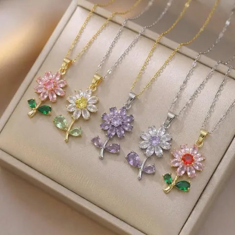 Titanium Steel Sunflower Pendant Necklace For Women Zirconia Inlaid Gold Silver Plated Elegant Dainty Flower Choker Jewelry
