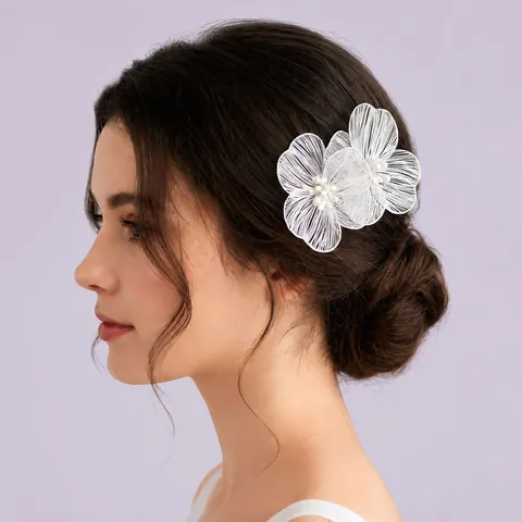 Handmade Metal Flower Petal Hair Clip Women Wedding Forest Vintage Rhinestone Artificial Pearl Bridal Hair Accessories