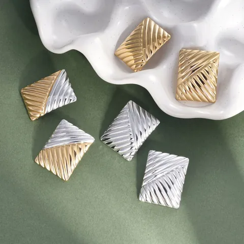 European American Geometric Square Stainless Steel Plaid Stud Earrings For Women Luxury Texture Minimalist Jewelry