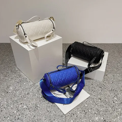 Bolso de Hombro Cilíndrico Acolchado para Mujer de Cuero PU con Patrón de Rombos Bandolera con Correa Ancha Ajustable Bolso de Mano Estilo Urbano Casual