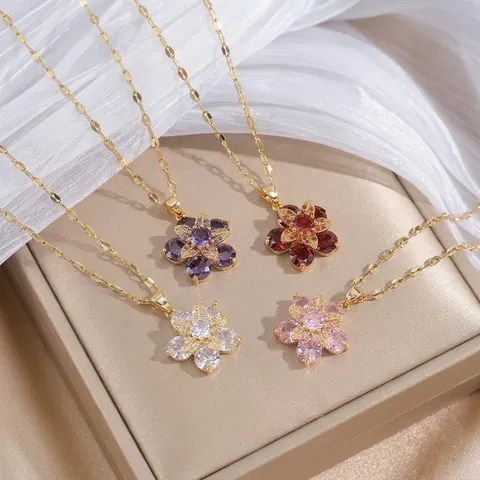Rotating Flower Pendant Necklace Titanium Steel Gold Plated Zirconia Micro Inlaid Petal Fashion Clavicle Chain For Women