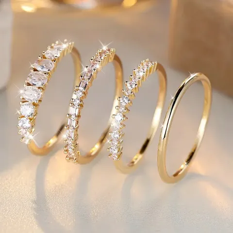 Bagues en Alliage Plaqué Or avec Strass pour Femmes Fiançailles Bijoux de Luxe Bagues Empilables Bagues de Doigt Scintillantes Géométriques