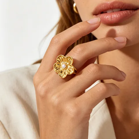 Retro 18K Gold Plated 304 Stainless Steel Sunflower Open Ring For Women Elegant Artificial Pearl Adjustable Floral Finger Ring Jewelry