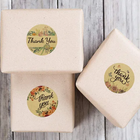 Vintage Kraft Paper Thank You Stickers Floral Round Adhesive Seal Labels For Gift Packaging Wedding Party DIY Decoration