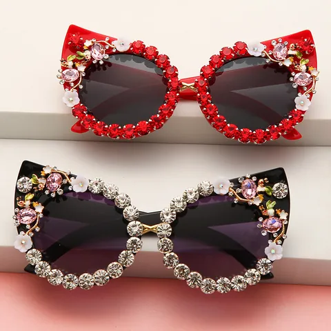 Occhiali da Sole Occhio di Gatto Donna Decorazione Fiori Strass Protezione UV400 Lusso Moda Occhiali Grandi per Festa All'aperto