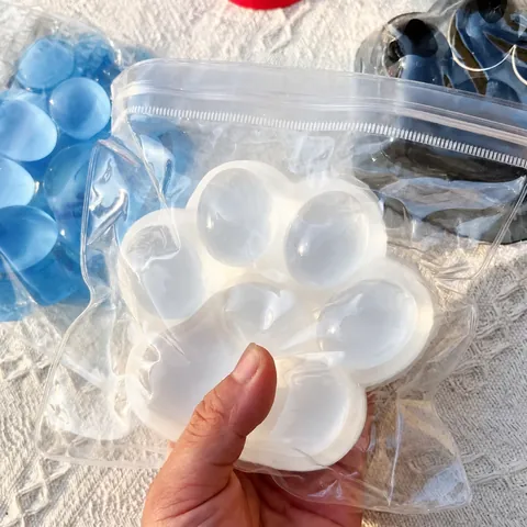 Jumbo Cat Paw Squishy Toy Soft TPR Material Stress Relief Sensory Squeeze Toy For Kids Adults Healing Cartoon Animal Paw Pressure Relief Gift