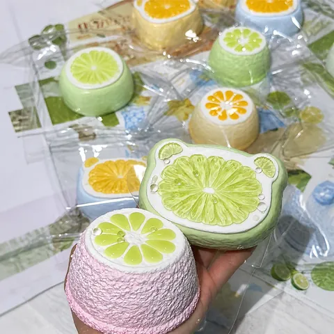 Cute Bear Shaped Jelly Orange Fruit Slice Squishy Toy Food Grade Silicone Extra Thick Stress Relief Sensory Soft Toy Gift
