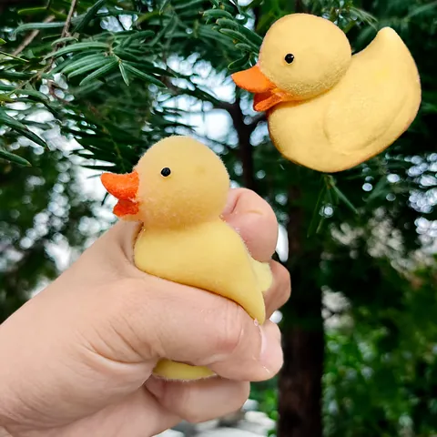 Προσομοίωση Μικρή Κίτρινη Πάπια Squishy Παιχνίδι Πολύ Μαλακό Πάπια Κοτόπουλο Παιχνίδι κατά του Στρες Μαθητικό DIY Διακοσμητικό Δώρο