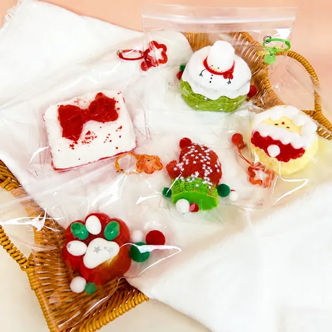 Christmas Silicone Food Series Squishy Toy Santa Claus Cake Stress Relief Squeeze Toy With Bell Hanger Holiday Gift