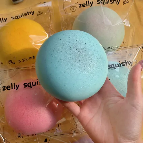 Παιχνίδι Ανακούφισης από το Στρες Squishy Αργής Επαναφοράς Klein Blue Μαλακό Προσομοιωμένο Ψωμί Παιχνίδι Αποσυμπίεσης για Παιδιά Ενήλικες