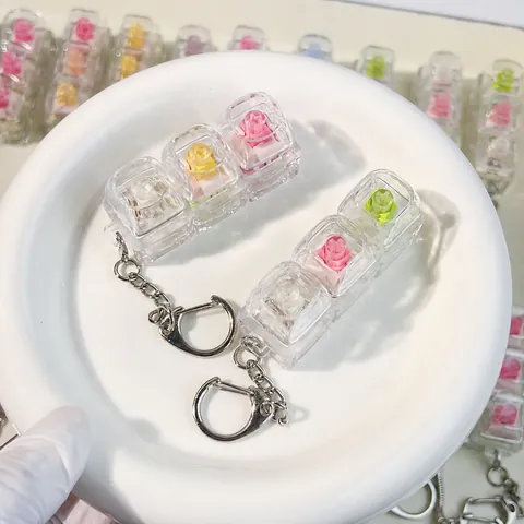 3-Toetsen Mechanische Toetsenbord Schakelaar Tester Sleutelhanger Transparant Acryl Fidget Speelgoed ADHD Stressverlichting Vingertop Klikknop Hanger