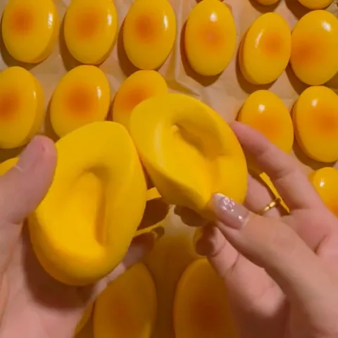 Slow Rebound Cheese Cake Squishy Toy Soft Stress Relief Squeeze Toy For Adults Kids Decompression Vent Toy Office Desk Ornament