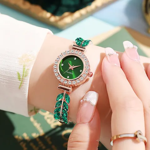 Mode Damen Blatt Strass Armbanduhr Elegante Rund Zifferblatt Edelstein Quarzuhr Verstellbare Kette Schmuck Uhr