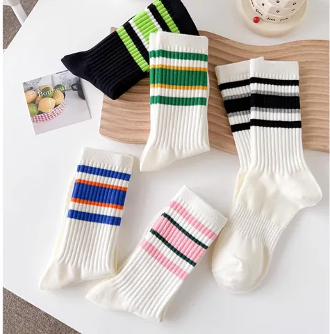 Women Striped Mid-Calf Crew Socks Breathable Polyester Athletic Streetwear Socks For Casual Sports Fashion Accessory
