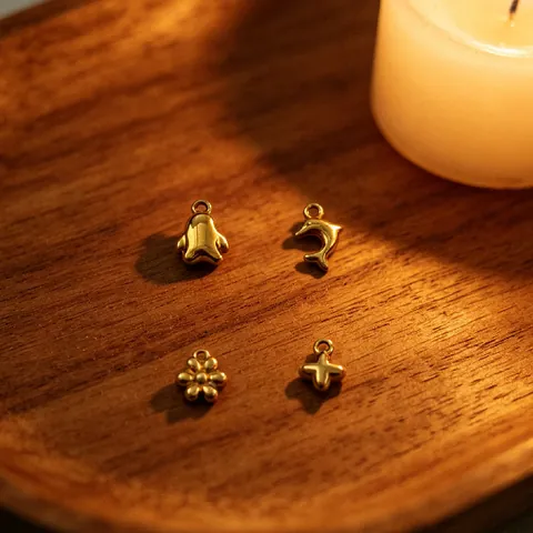 Edelstahl Pinguin Delfin Blume Stern Anhänger Vergoldet DIY Armband Halskette Charms Kleine Hängende Zubehör Für Schmuckherstellung